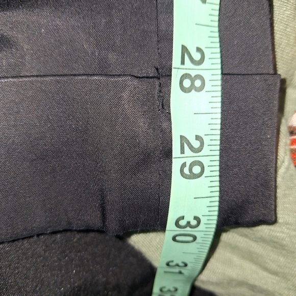 A pair of Sharagano black wide leg ladies pants in a size 12. Cotton/nylon/spand - Picture 6 of 8